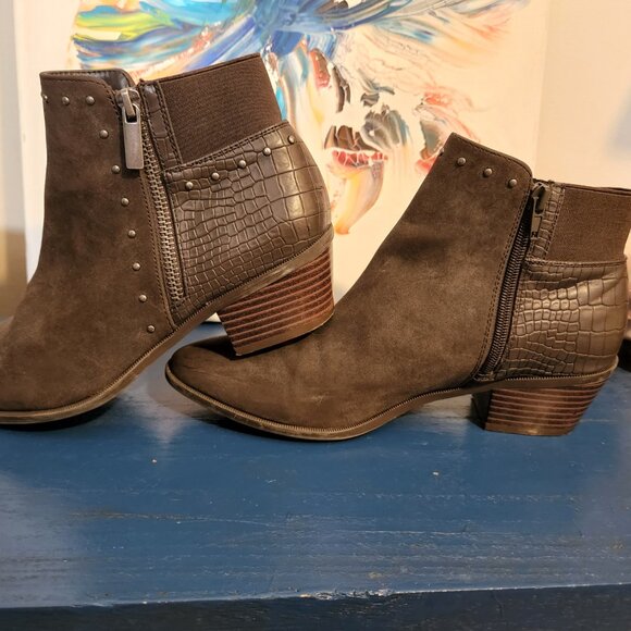Women's size 8 MARKET & SPRUCE brown faux suede|crocodile zip up heeled booties - Picture 8 of 9